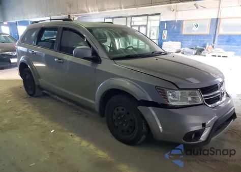 2019 Dodge Journey Se from USA, damaged, VIN 3C4PDCBG2KT737611